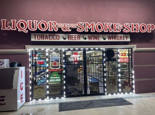 Liquor Stores & Smoke Shops